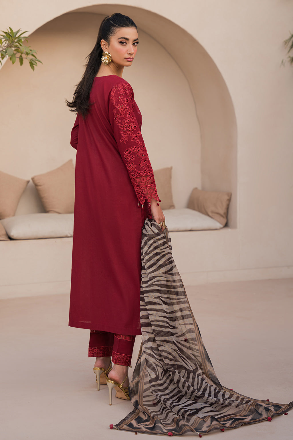 Neeshay Symphony Lawn Unstitched 3-Piece Suit - CADENCE