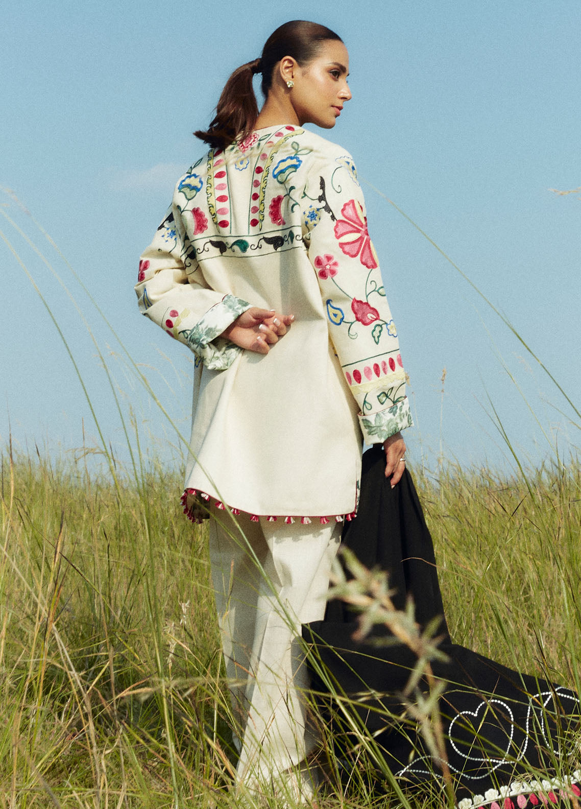 Coco Luxury Winter by Zara Shahjahan Unstitched 3-Piece Suit - CW-ZS-1A
