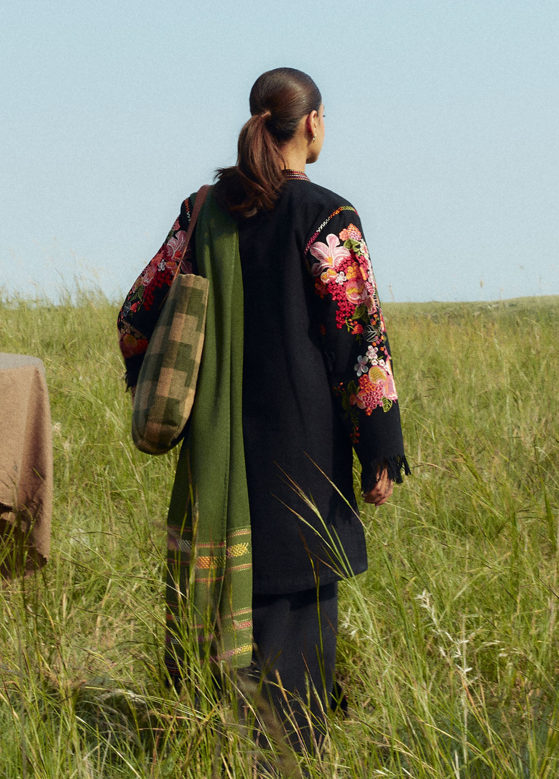 Coco Luxury Winter by Zara Shahjahan Unstitched 3-Piece Suit - CW-ZS-6A