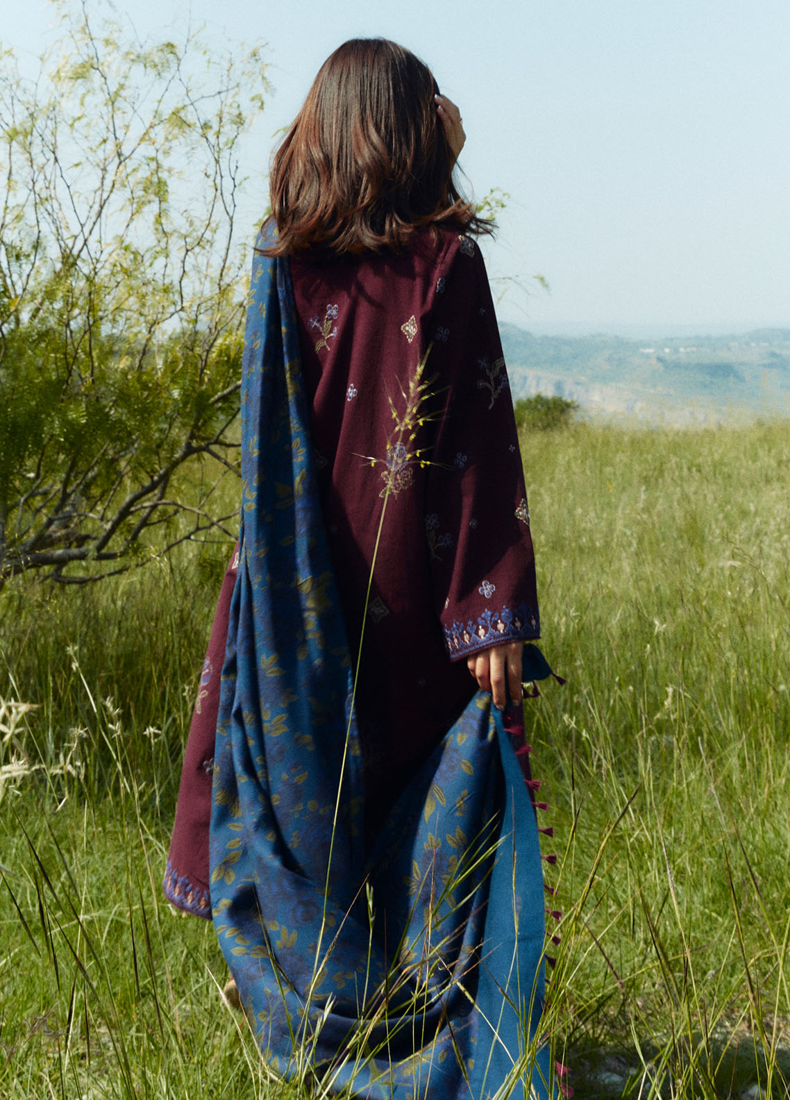 Coco Luxury Winter by Zara Shahjahan Unstitched 3-Piece Suit - CW-ZS-8A