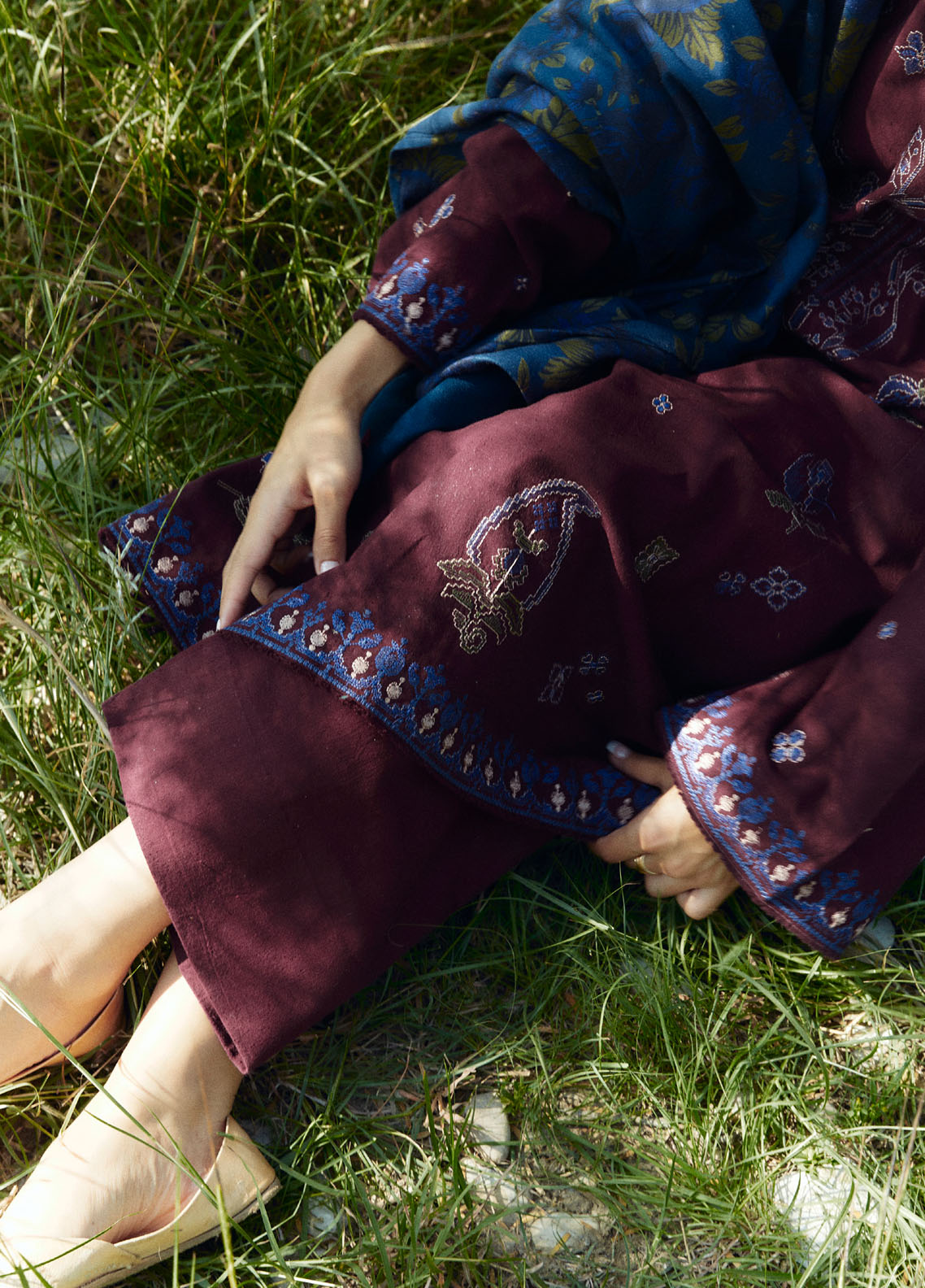Coco Luxury Winter by Zara Shahjahan Unstitched 3-Piece Suit - CW-ZS-8A