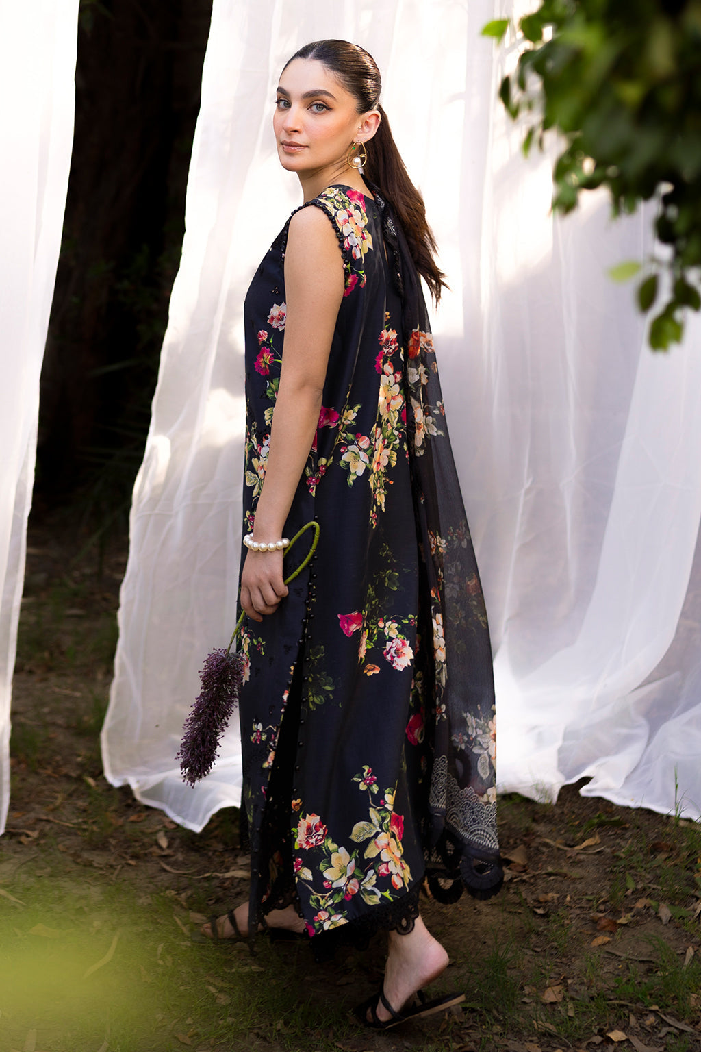 Neeshay Summer Lines Printkari Unstitched 3-Piece Suit - NOIR