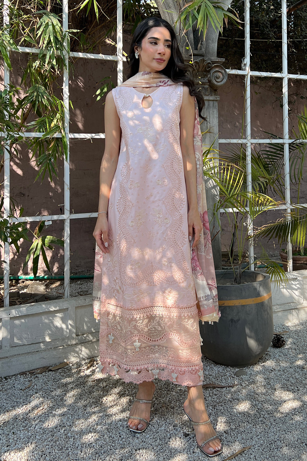 Neeshay Symphony Lawn Unstitched 3-Piece Suit - WHISPERS